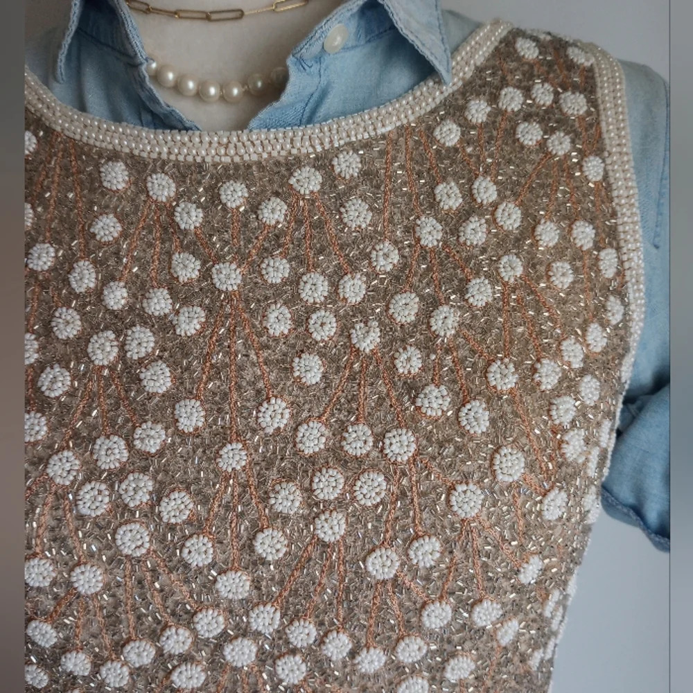 Adrianna Papell Gold White Pearl Beaded Layering Top Sleeveless Silk Size 8P - Picture 1 of 15